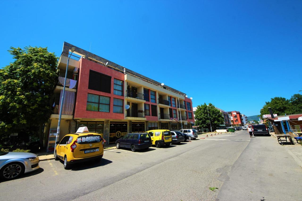 Menada Crystal Park Apartments Sunny Beach Exterior foto