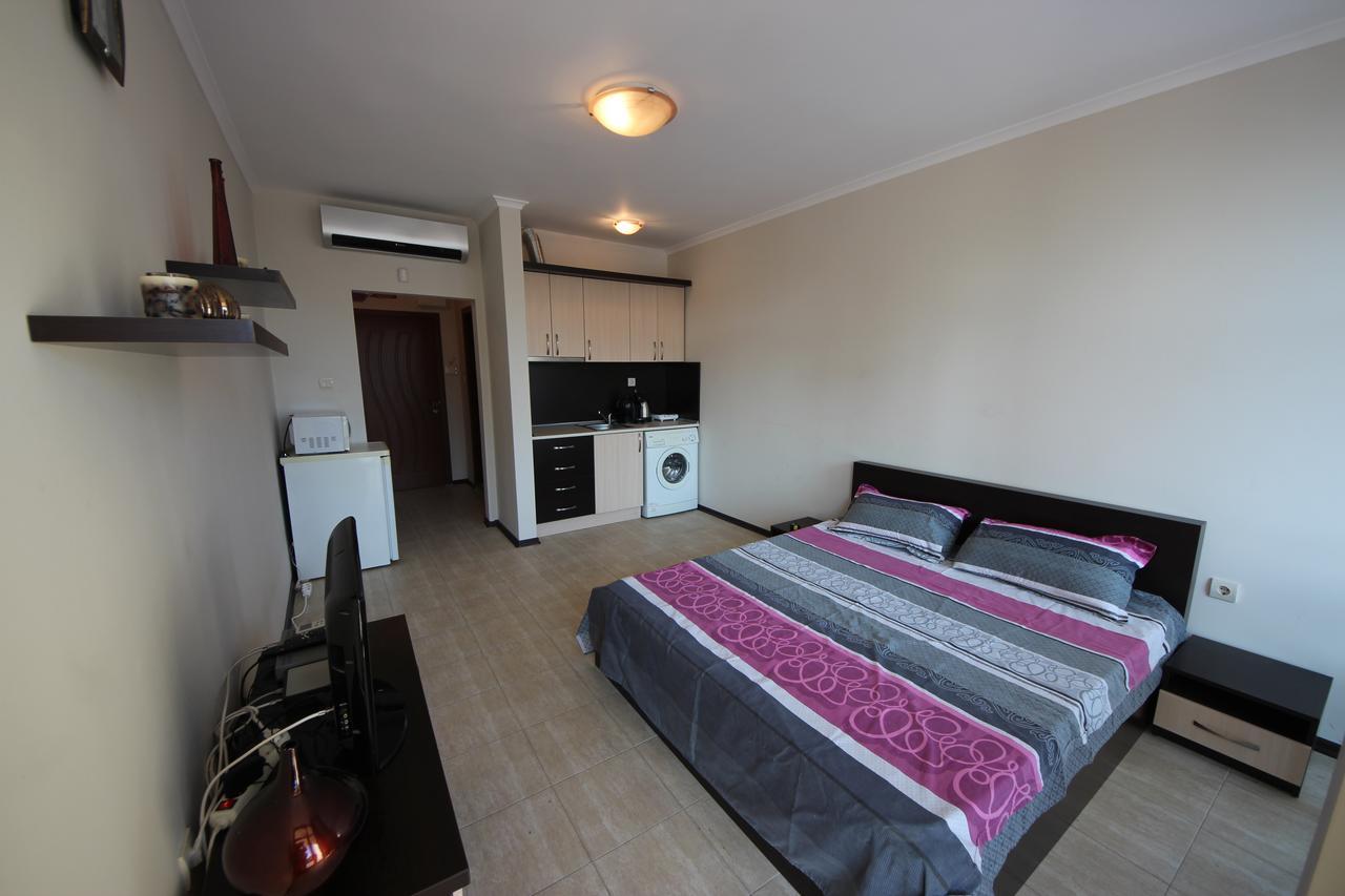 Menada Crystal Park Apartments Sunny Beach Exterior foto